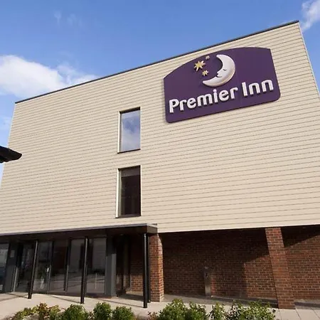 Premier Inn Exeter-2